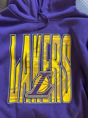 Los Angeles Lakers Purple men’s XXL Hoodie